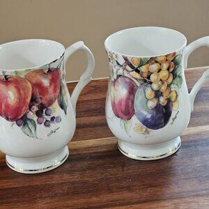 STAFFORDSHIRE GRAZIANO TEA CUP HAND PAINTED DESIGN APPLES&BERRIES BONE CHINA